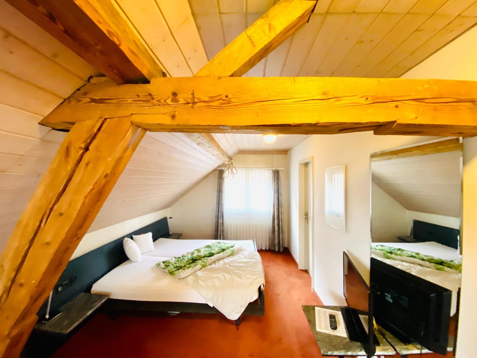 Gasthof Kreuz 埃格尔金根 客房 照片