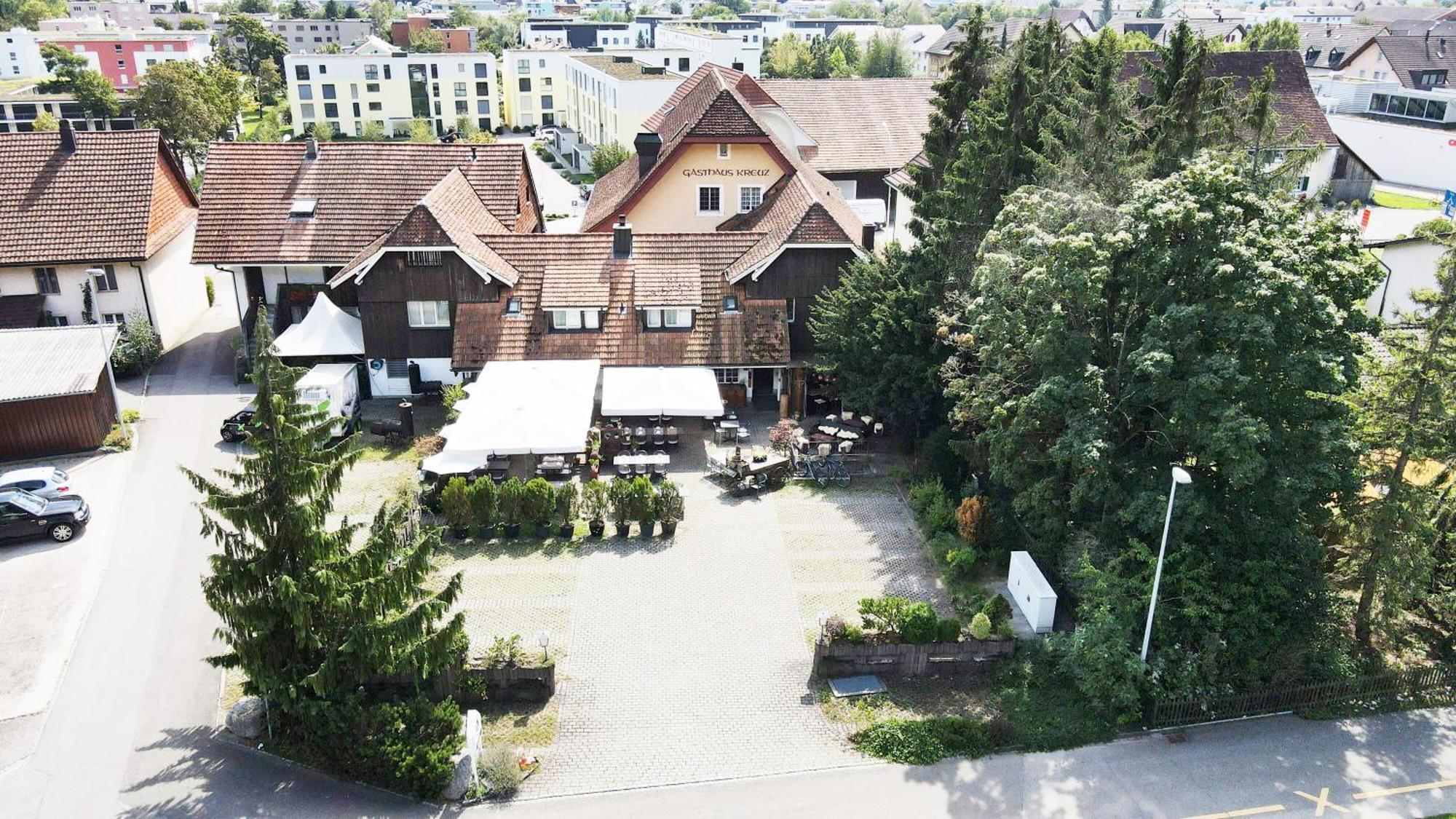 Gasthof Kreuz 埃格尔金根 外观 照片